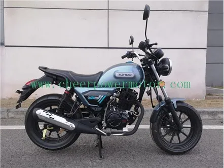 ہماری 150cc سٹریٹ موٹر سائیکل کے ساتھ ریٹرو حاصل کریں۔